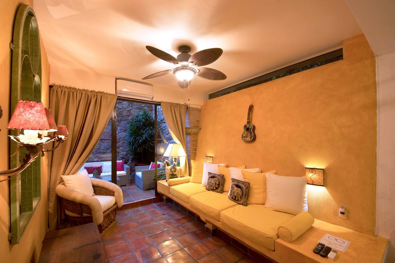 Villa Lola - Adults Only Puerto Vallarta Ngoại thất bức ảnh