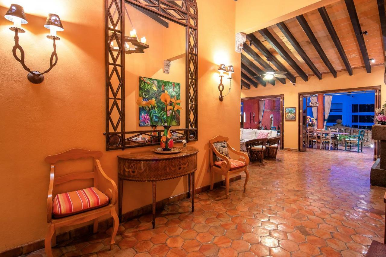 Villa Lola - Adults Only Puerto Vallarta Ngoại thất bức ảnh